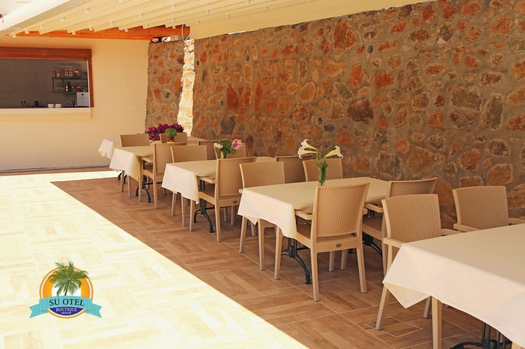 Açık hava yemek alanı